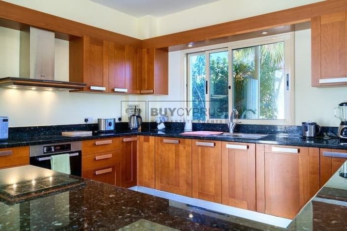 Image No.12-Villa de 4 chambres à vendre à Sea Caves