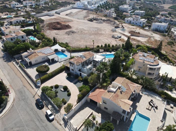 Image No.38-Villa de 4 chambres à vendre à Sea Caves