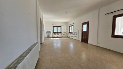 Detached Villa For Sale  in  Lysos