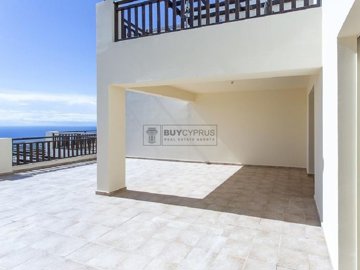 Apartment For Sale  in  Peyia