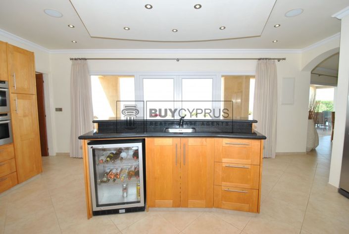 Image No.16-5 Bed Villa for sale