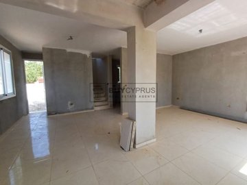 Detached Villa For Sale  in  Peyia