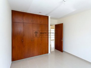 Apartment For Sale  in  Peyia