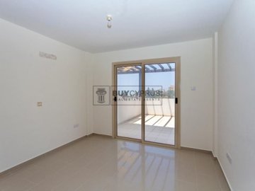 Apartment For Sale  in  Peyia