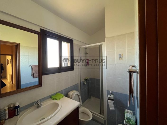 Image No.21-5 Bed Villa for sale