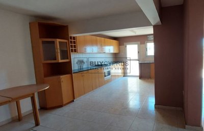 Detached Villa For Sale  in  Agios Athanasios