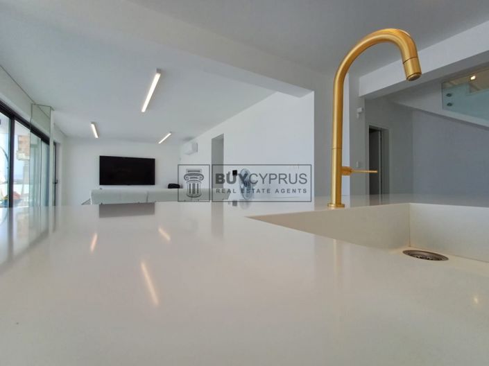 Image No.49-4 Bed Villa for sale