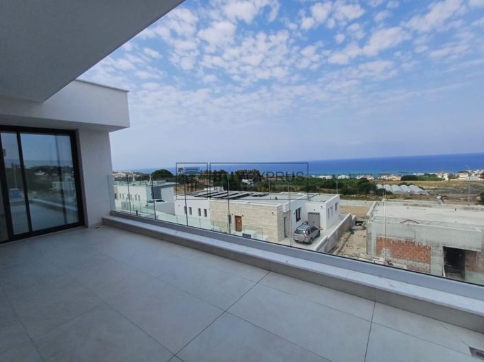 Image No.58-4 Bed Villa for sale