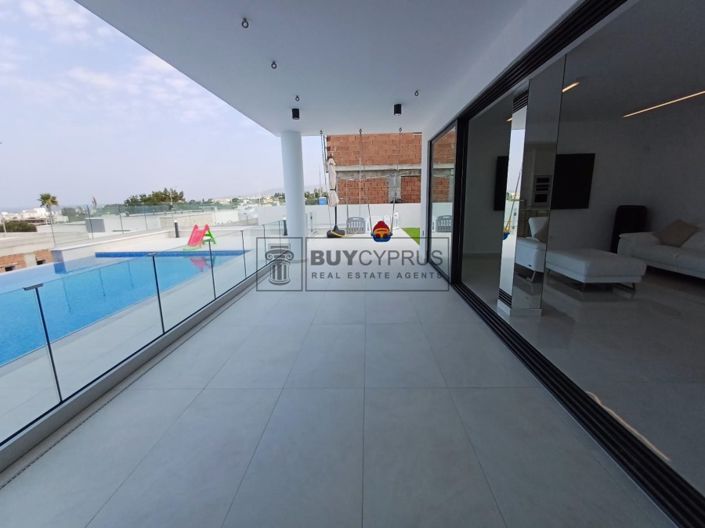 Image No.59-4 Bed Villa for sale