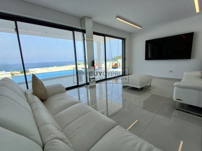 Image No.8-4 Bed Villa for sale