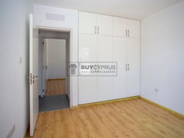 Apartment For Sale  in  Peyia
