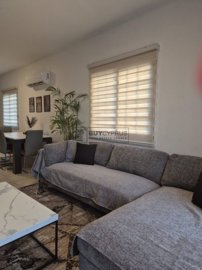 Town House For Sale  in  Universal