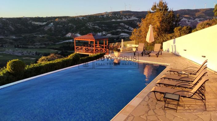 Image No.69-4 Bed Villa for sale