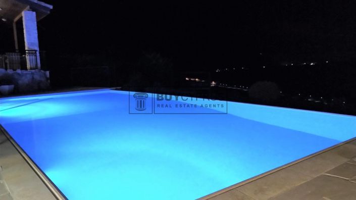 Image No.76-4 Bed Villa for sale