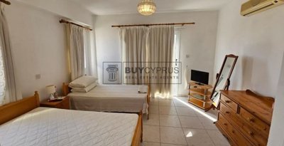 Town House For Sale  in  Tala