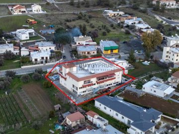 Building For Sale  in  Klirou