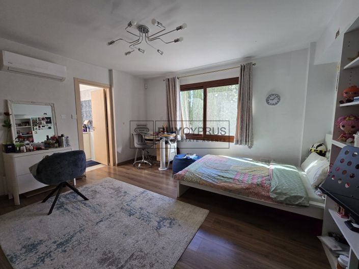 Image No.24-7 Bed Villa for sale