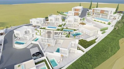 Detached Villa For Sale  in  Peyia