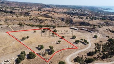 Residential Land  For Sale  in  Peyia