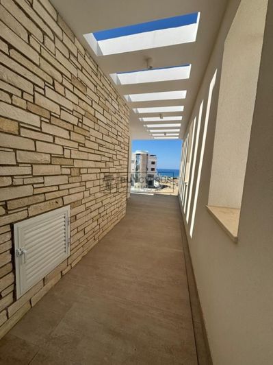 Image No.34-3 Bed Villa for sale