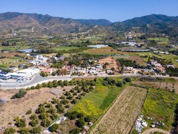 Residential Land  For Sale  in  Agia Marina Chrysochous