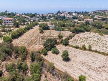 Residential Land  For Sale  in  Tsada