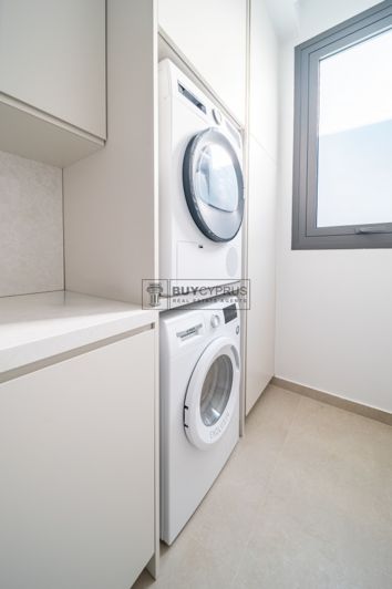 Image No.27-3 Bed Villa for sale