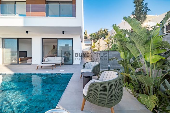 Image No.64-3 Bed Villa for sale