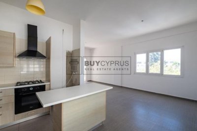 Apartment For Sale  in  Mesa Gitonia