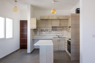 Apartment For Sale  in  Mesa Gitonia