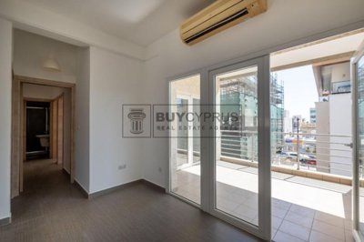 Apartment For Sale  in  Mesa Gitonia