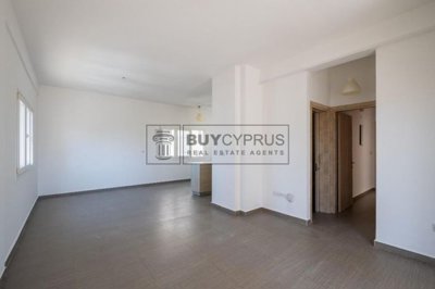 Apartment For Sale  in  Mesa Gitonia