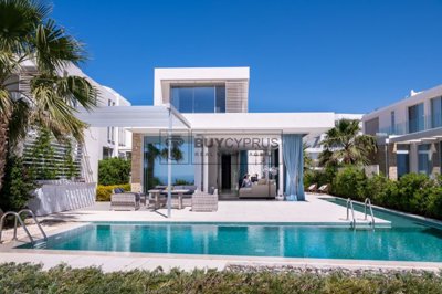 Detached Villa For Sale  in  Coral Bay