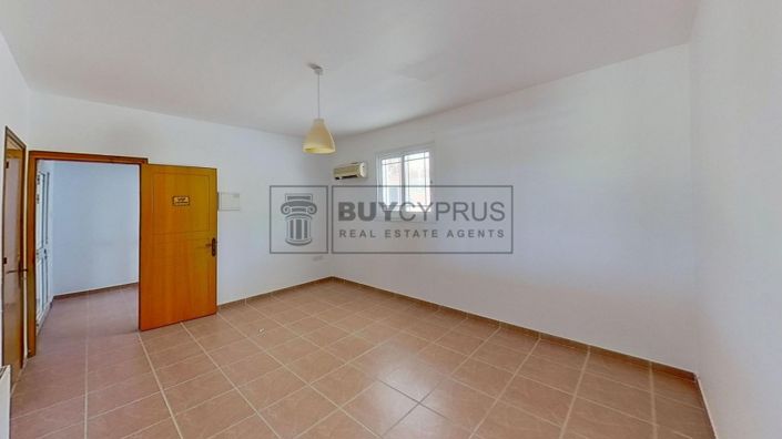 Image No.18-4 Bed Villa for sale