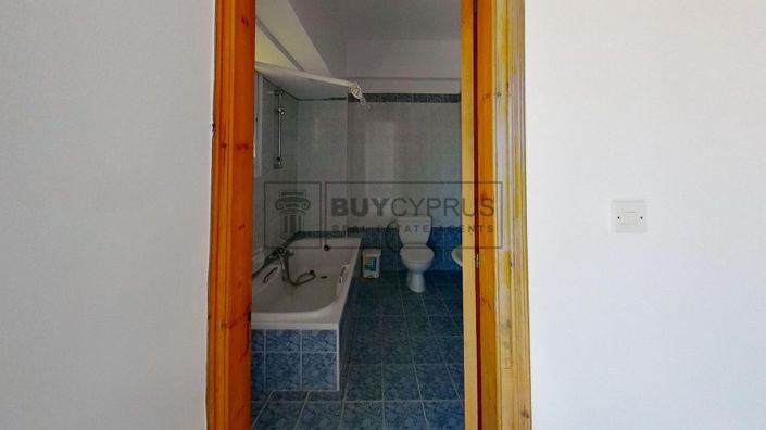 Image No.20-4 Bed Villa for sale