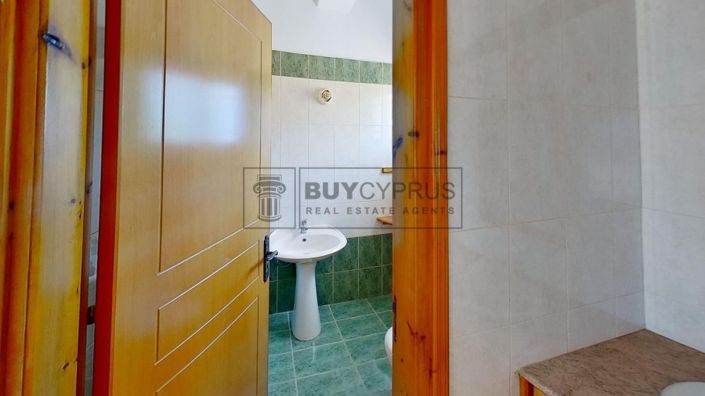 Image No.21-4 Bed Villa for sale