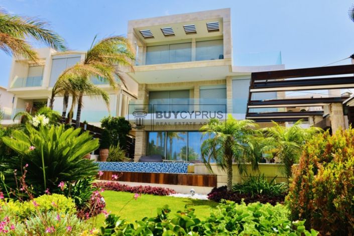 Image No.2-6 Bed Villa for sale