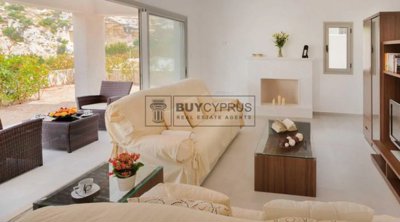 Detached Villa For Sale  in  Kamares - Tala