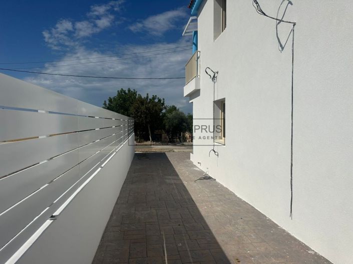 Image No.20-3 Bed Villa for sale