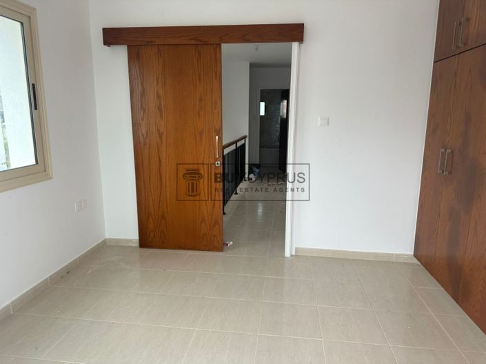 Image No.20-Villa de 3 chambres à vendre à Emba