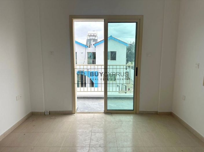 Image No.7-Villa de 3 chambres à vendre à Emba