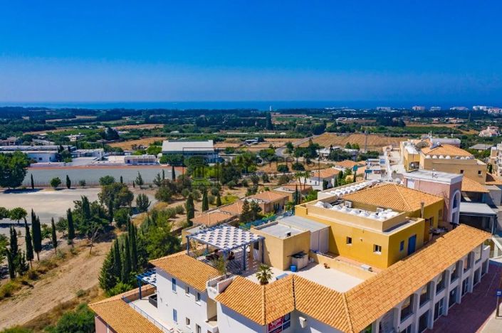 Image No.3-Appartement de 2 chambres à vendre à Yeroskipou