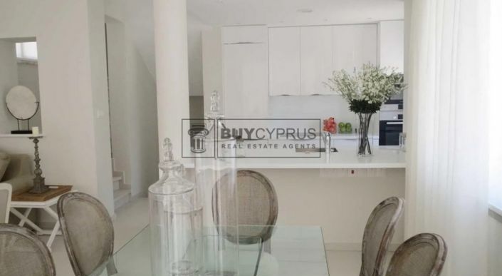 Image No.4-Villa de 3 chambres à vendre à Lachi