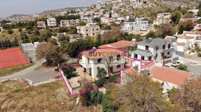 Detached Villa For Sale  in  Agia Marinouda