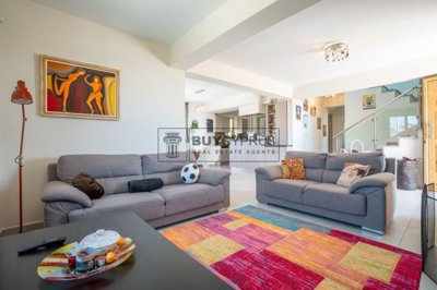Detached Villa For Sale  in  Tala