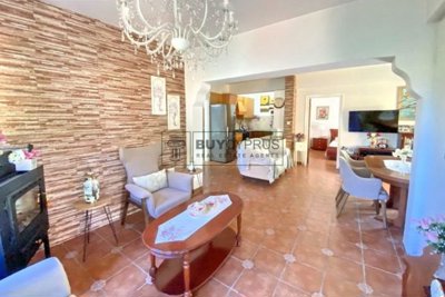 Apartment For Sale  in  Latchi