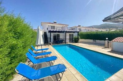 Detached Villa For Sale  in  Argaka