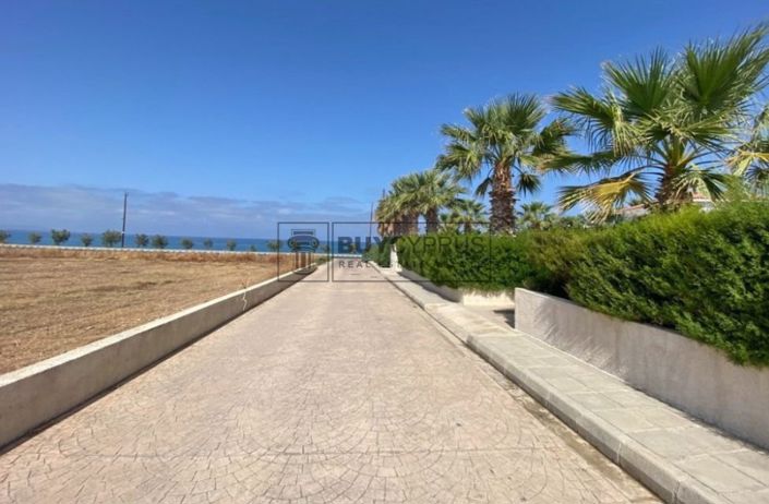 Image No.20-3 Bed Villa for sale