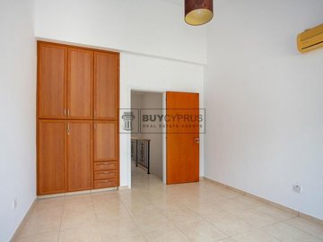 Town House For Sale  in  Peyia