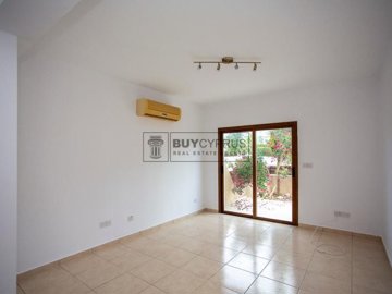 Town House For Sale  in  Peyia